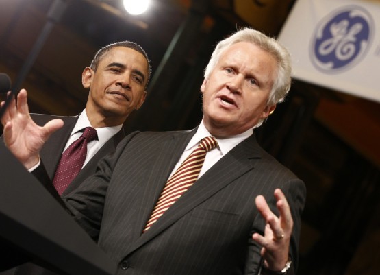 Image: Obama visits General Electric in Schenetady New York